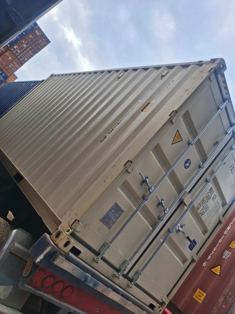 Venta de contendores 20 pies HC