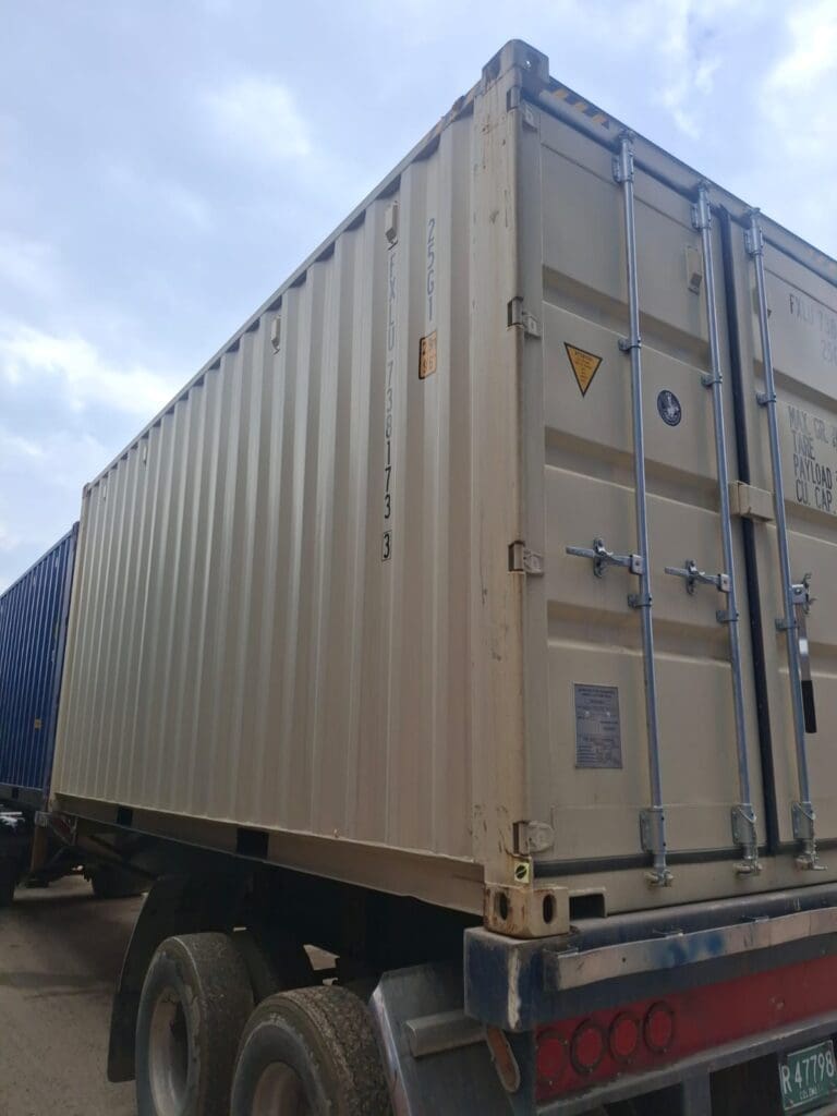 Venta de contendores 20 pies HC